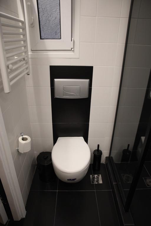 Super Stylish Apartments In Syntagma Square! Atene Esterno foto